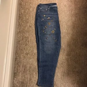 Beaded boyfriend jeans